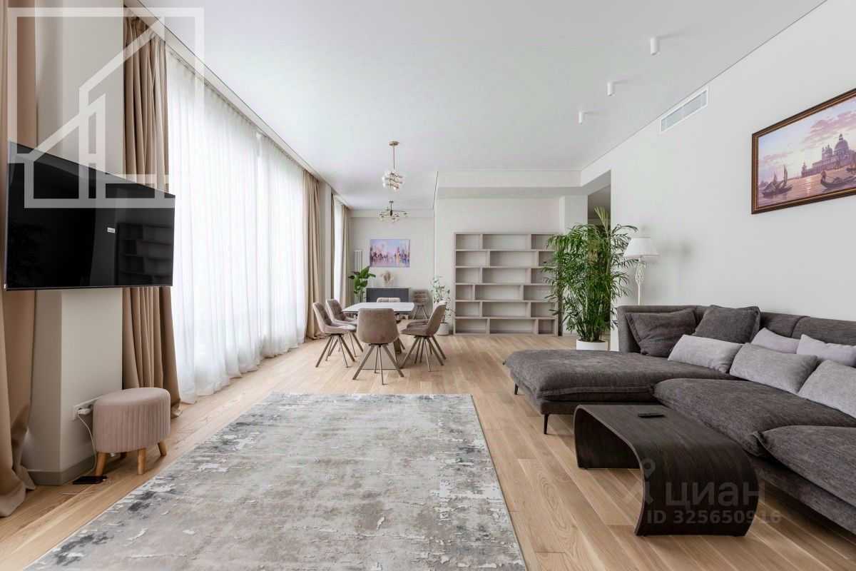 3-комнатная квартира, 182 м² — фотография 2