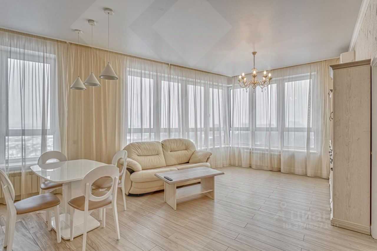 4-комнатная квартира, 111 м² — фотография 2