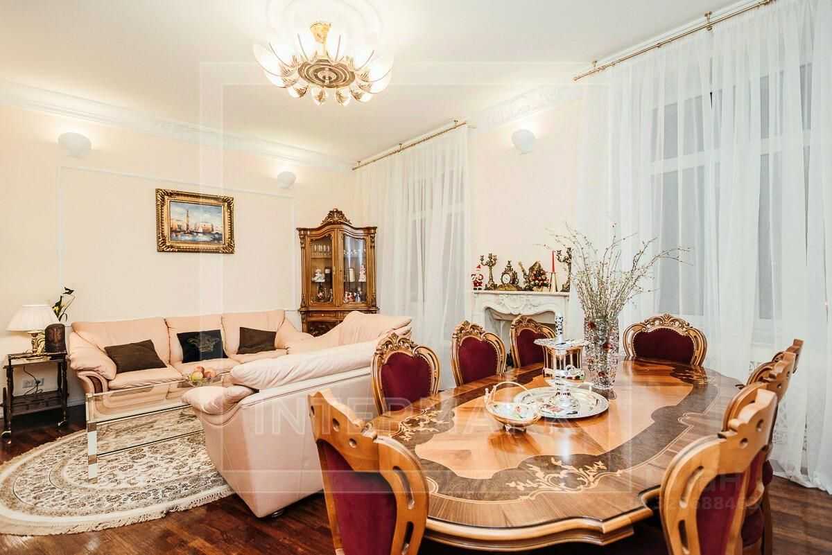 3-комнатная квартира, 140 м²