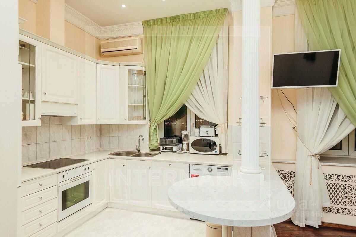 3-комнатная квартира, 140 м² — фотография 2