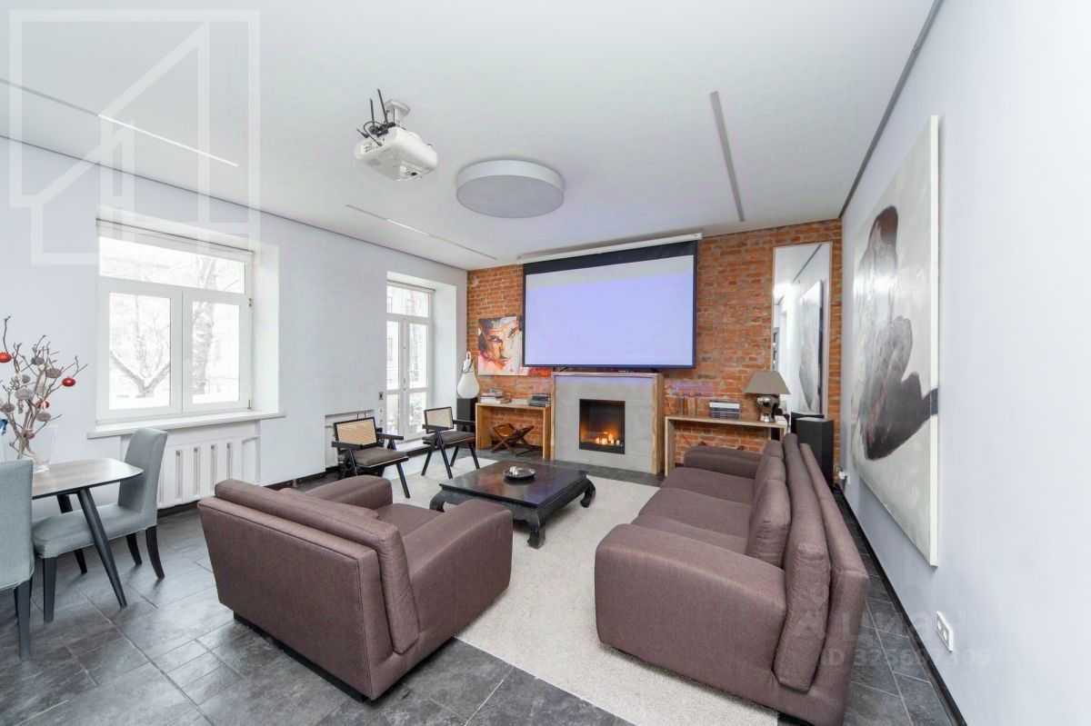 3-комнатная квартира, 101 м² — фотография 3