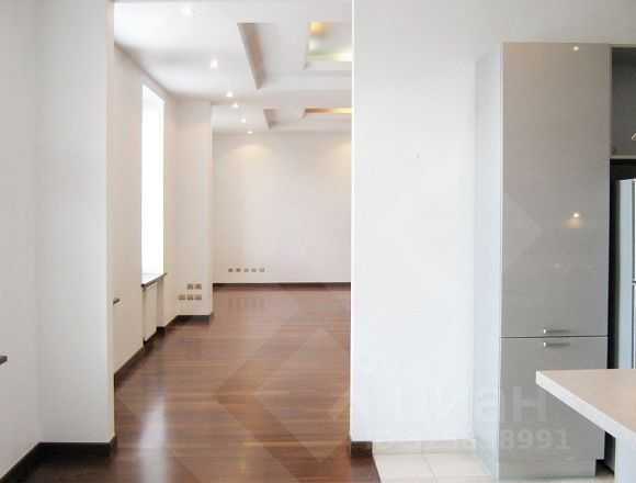 4-комнатная квартира, 236 м² — фотография 2