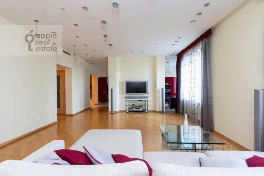 3-комнатная квартира, 147 м² — фотография 2