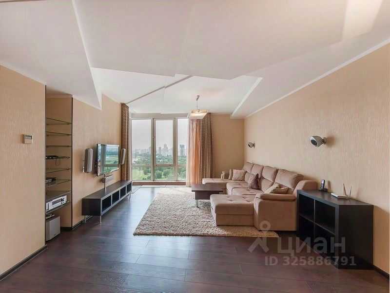 4-комнатная квартира, 190 м²