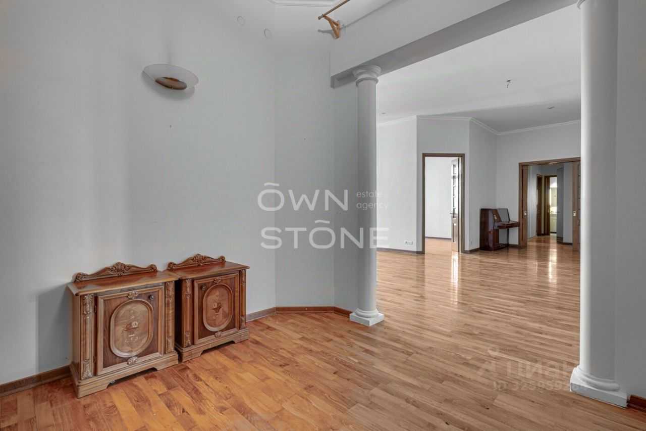 4-комнатная квартира, 135 м² — фотография 2