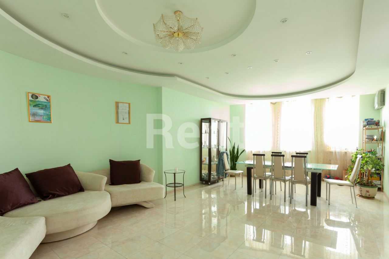 3-комнатная квартира, 120 м²