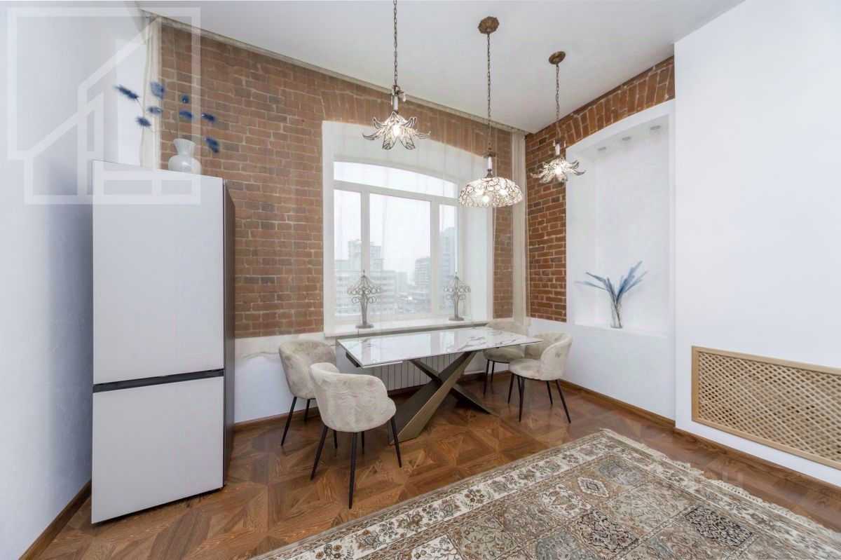 4-комнатная квартира, 150 м² — фотография 3