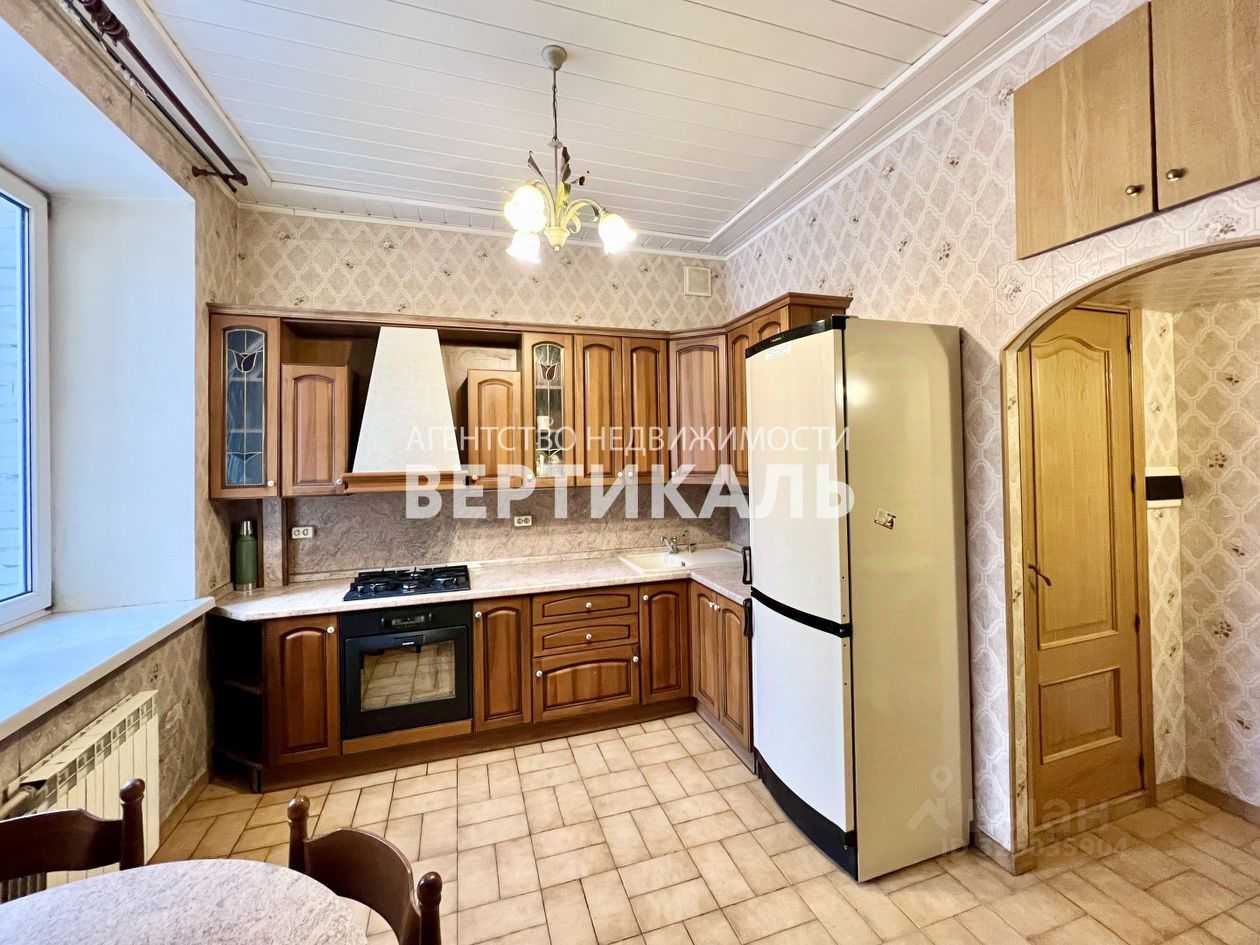 4-комнатная квартира, 90 м²