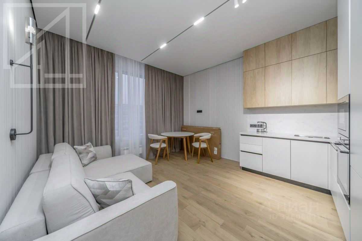 2-комнатная квартира, 55 м² — фотография 2