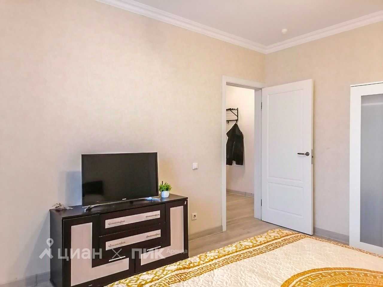 2-комнатная квартира, 70 м² — фотография 3