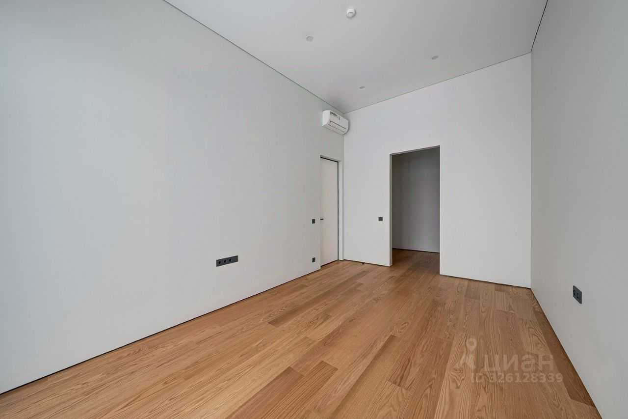 4-комнатная квартира, 129,9 м² — фотография 3