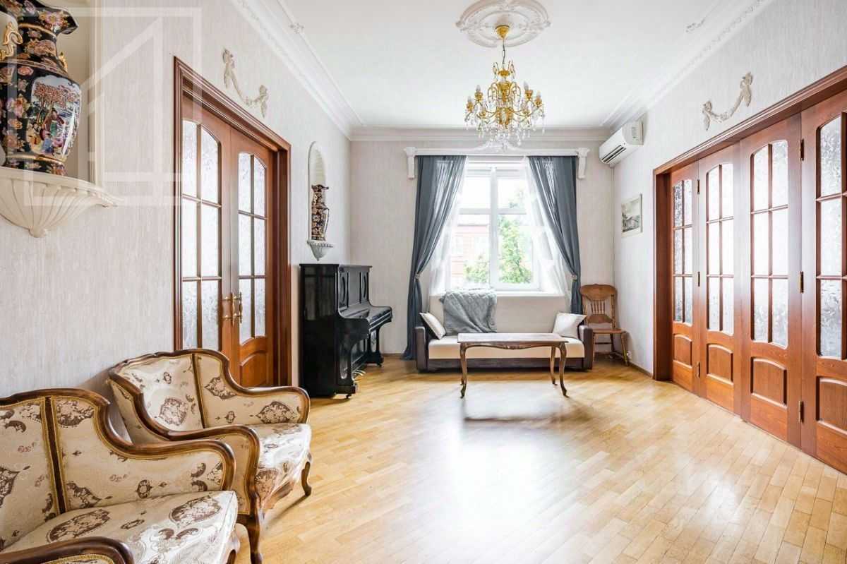 4-комнатная квартира, 124 м² — фотография 2