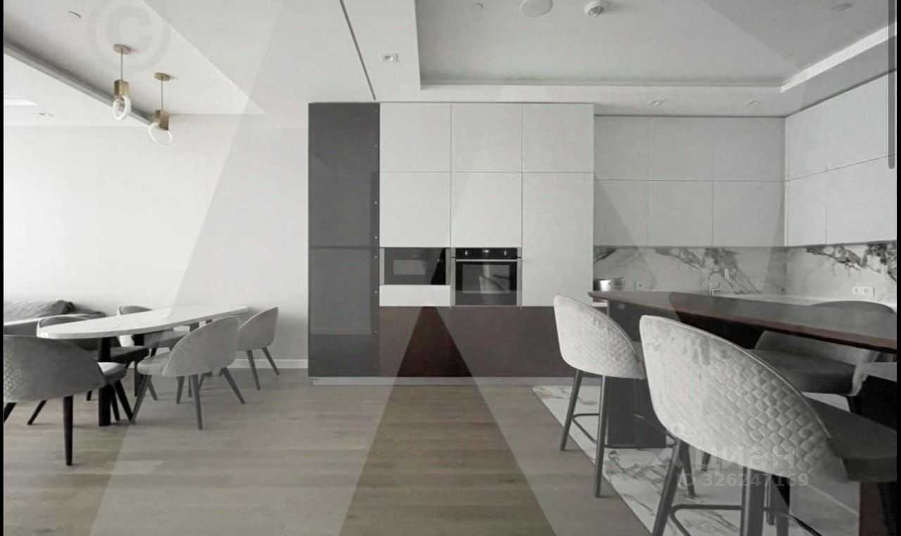 2-комнатная квартира, 72 м² — фотография 2
