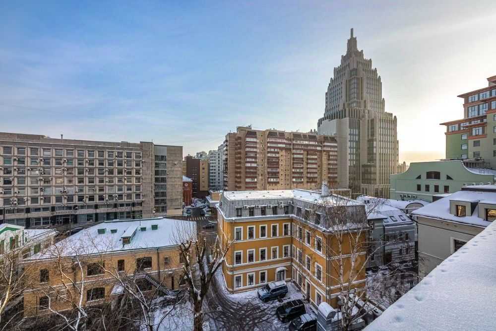 5-комнатная квартира, 150 м² — фотография 2