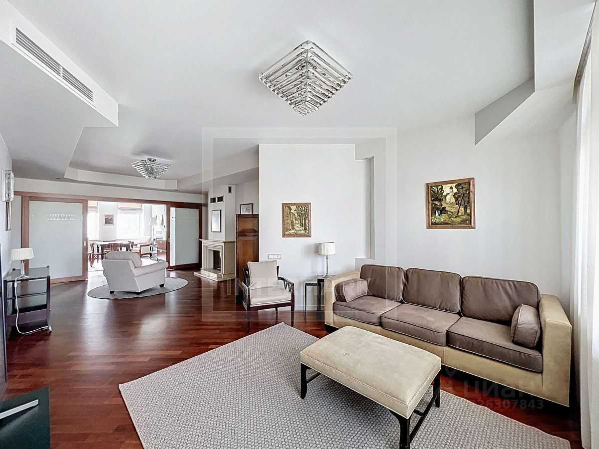 5-комнатная квартира, 180 м² — фотография 2