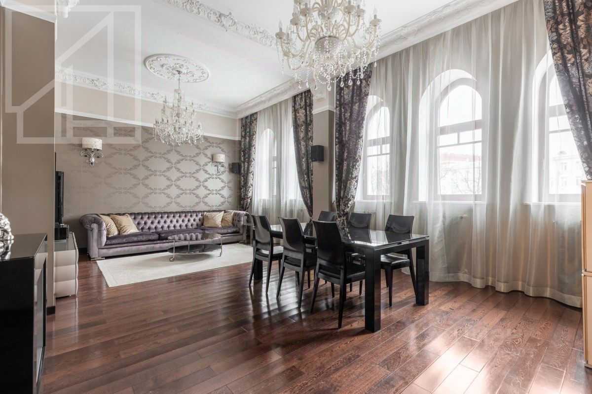 5-комнатная квартира, 196 м² — фотография 3