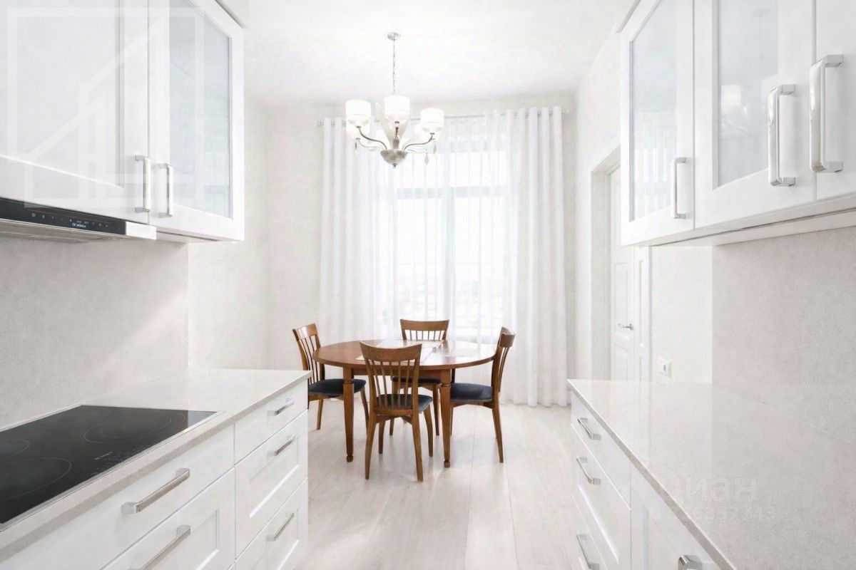 4-комнатная квартира, 125 м²