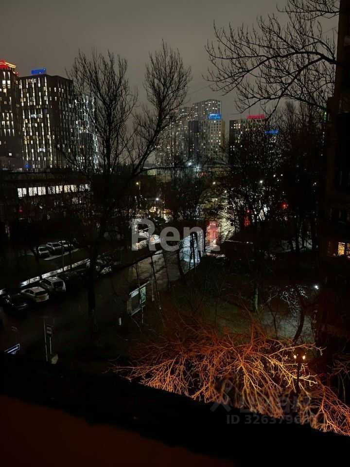 4-комнатная квартира, 121 м² — фотография 2