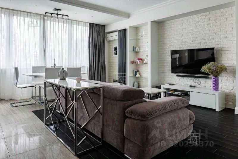 2-комнатная квартира, 60 м² — фотография 3