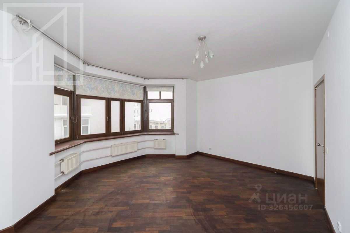 4-комнатная квартира, 165 м² — фотография 2