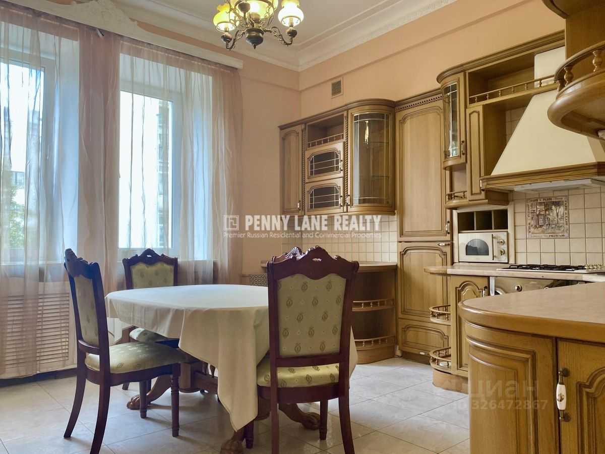 4-комнатная квартира, 110 м²