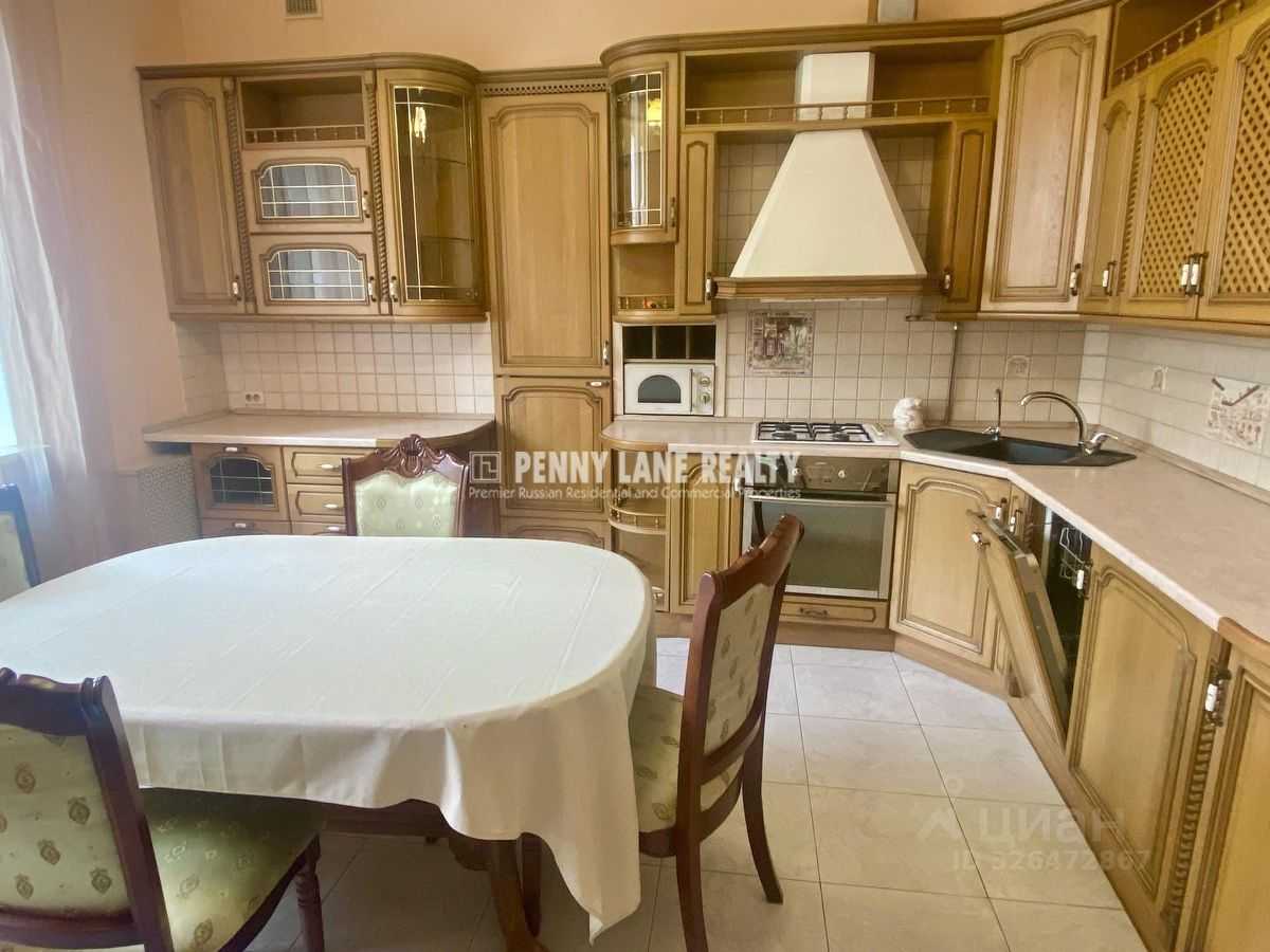 4-комнатная квартира, 110 м² — фотография 3