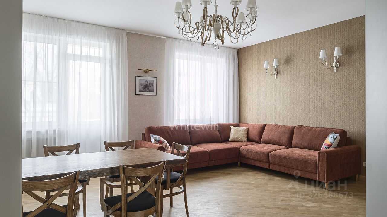 4-комнатная квартира, 142 м² — фотография 2