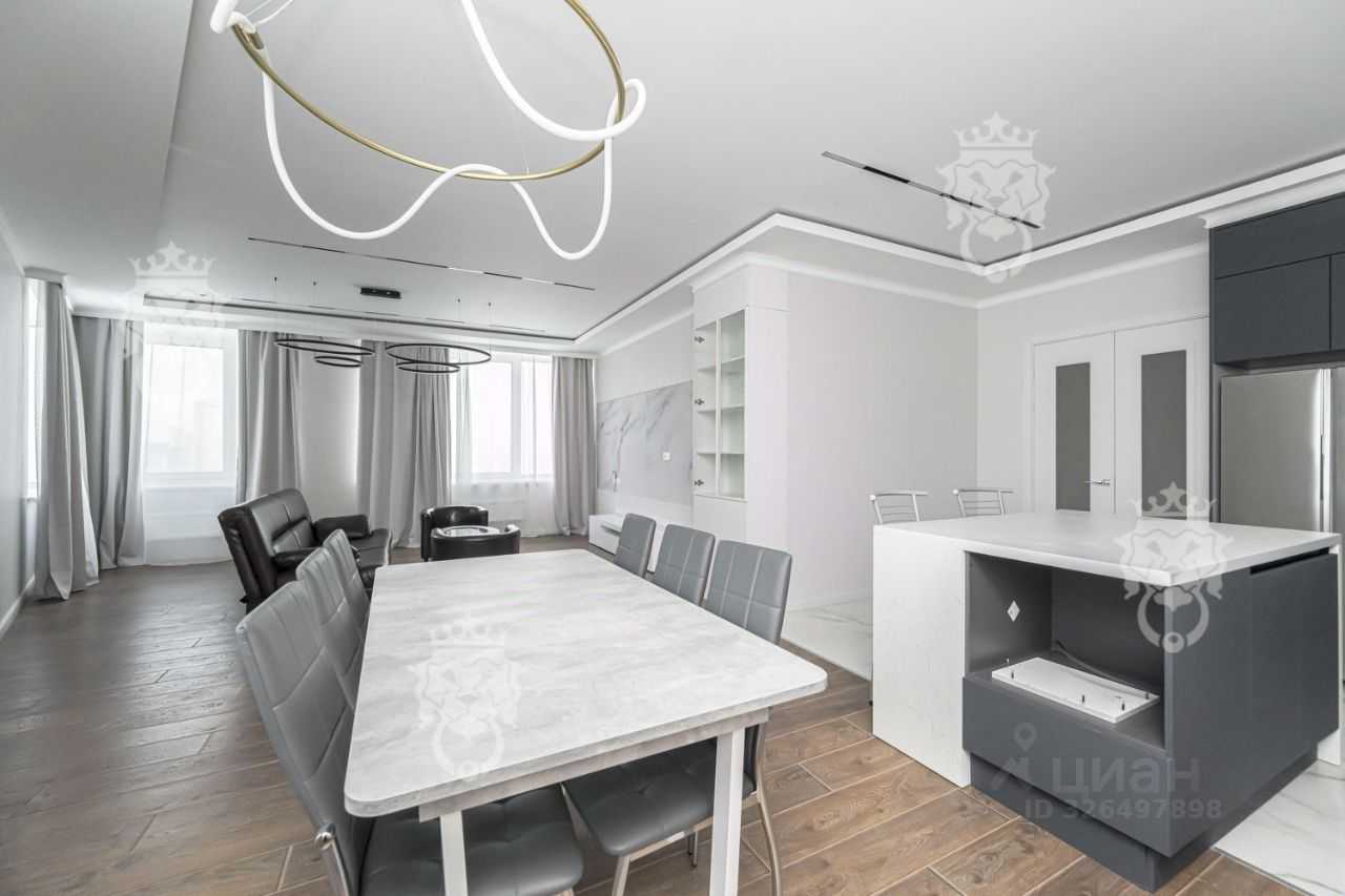 4-комнатная квартира, 174,4 м²