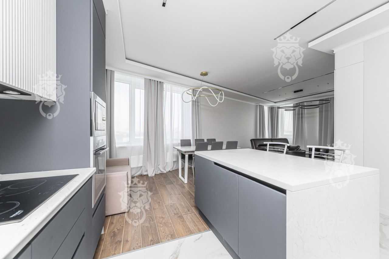 4-комнатная квартира, 174,4 м² — фотография 3