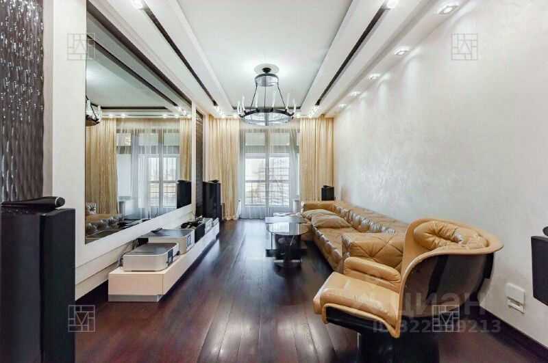 4-комнатная квартира, 161 м²