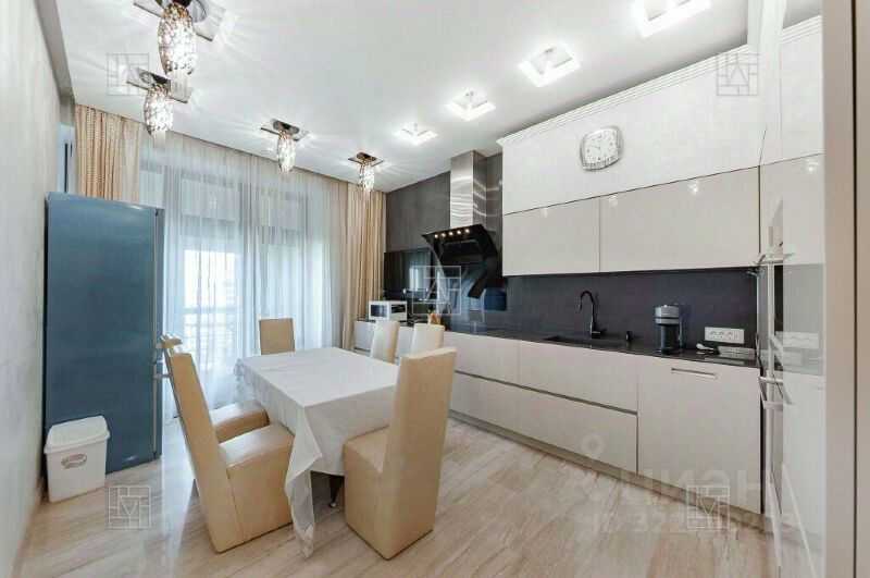 4-комнатная квартира, 161 м² — фотография 2