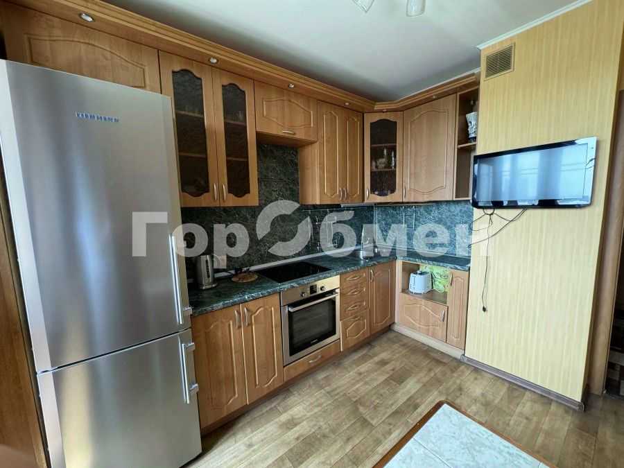 1-комнатная квартира, 42 м² — фотография 3
