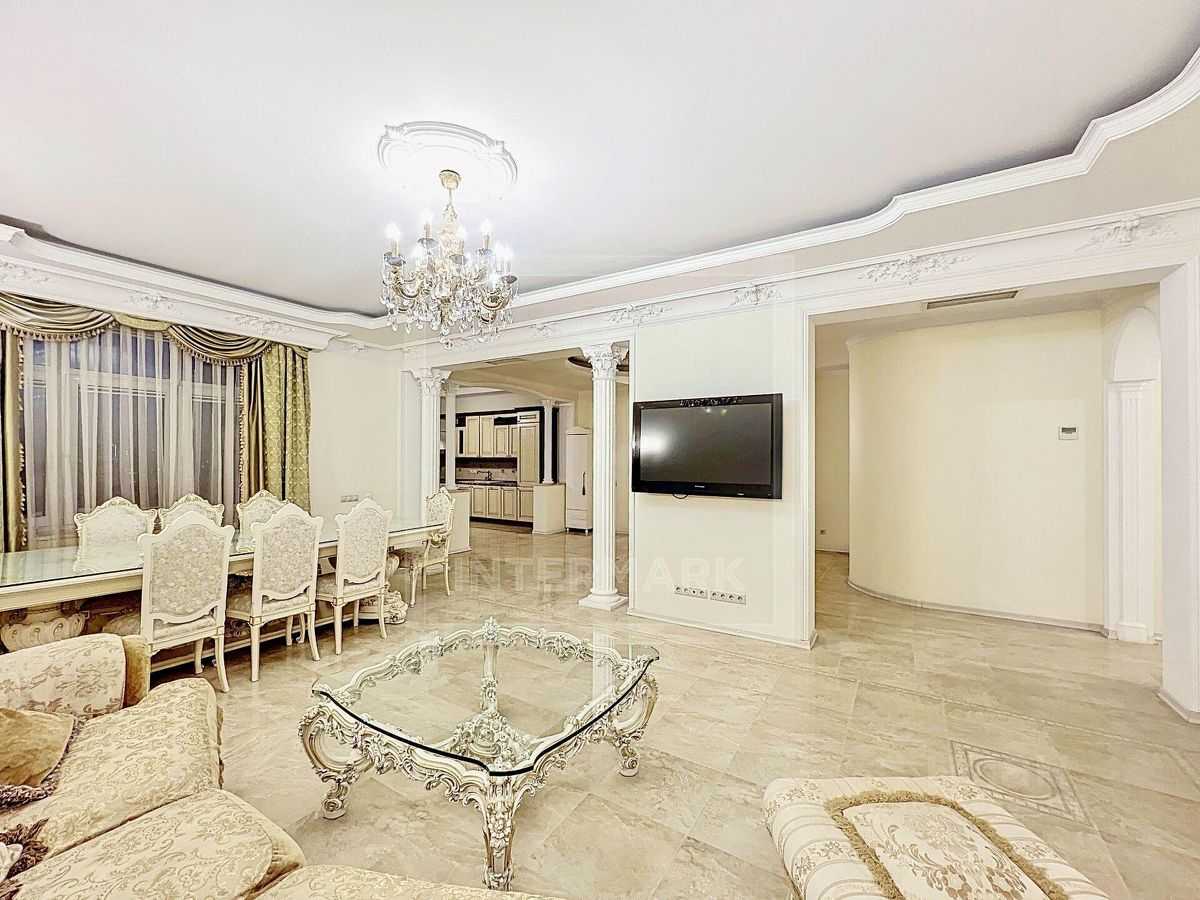 3-комнатная квартира, 145 м² — фотография 2
