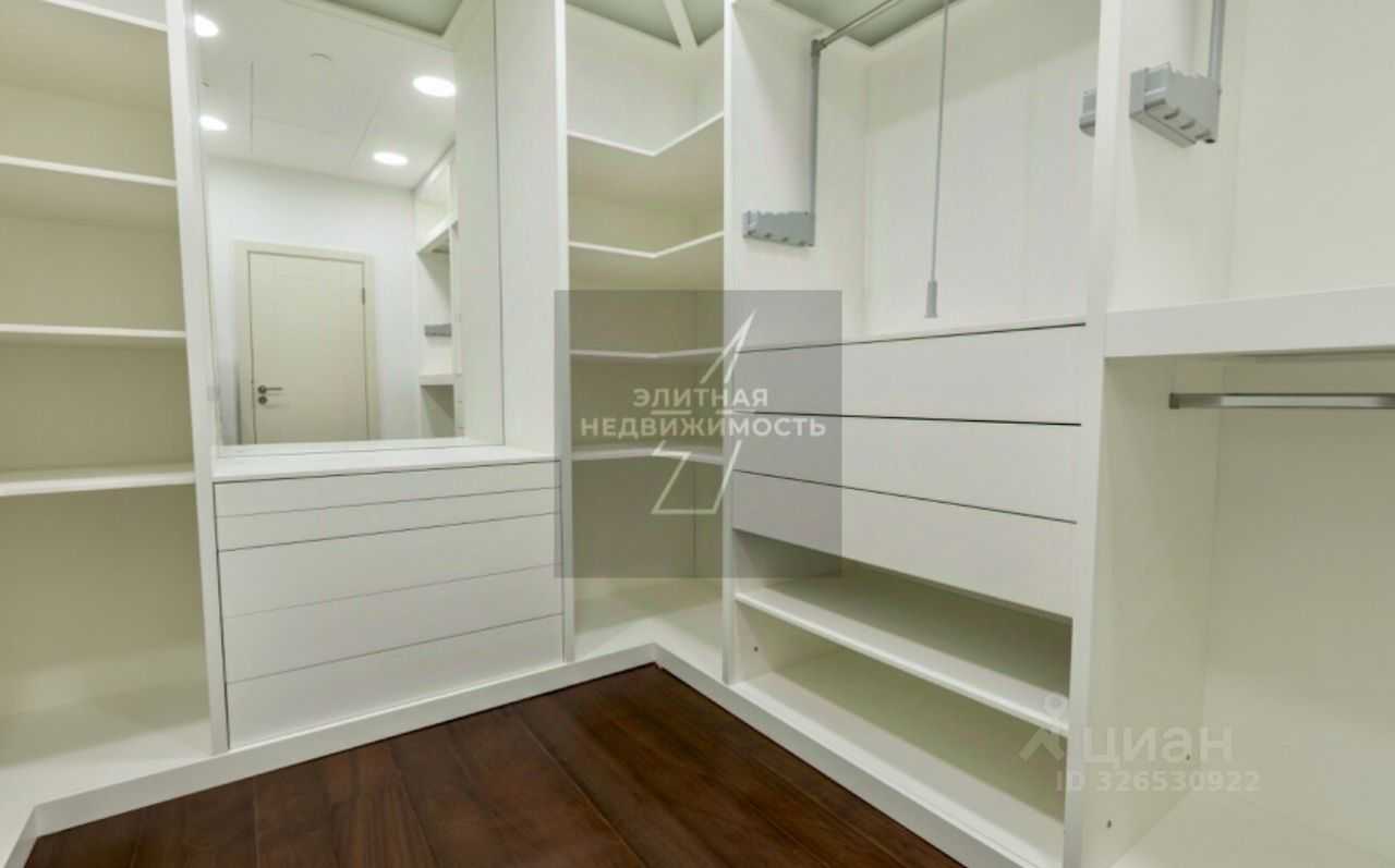 4-комнатная квартира, 260 м² — фотография 2
