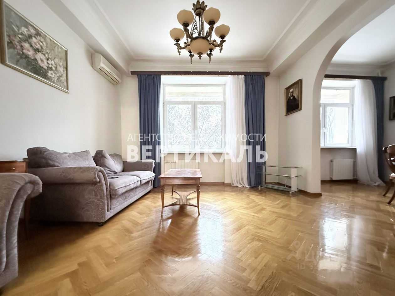 4-комнатная квартира, 110 м²