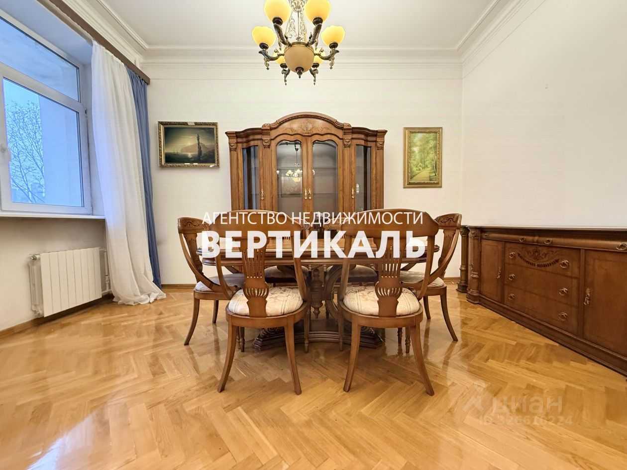 4-комнатная квартира, 110 м² — фотография 3