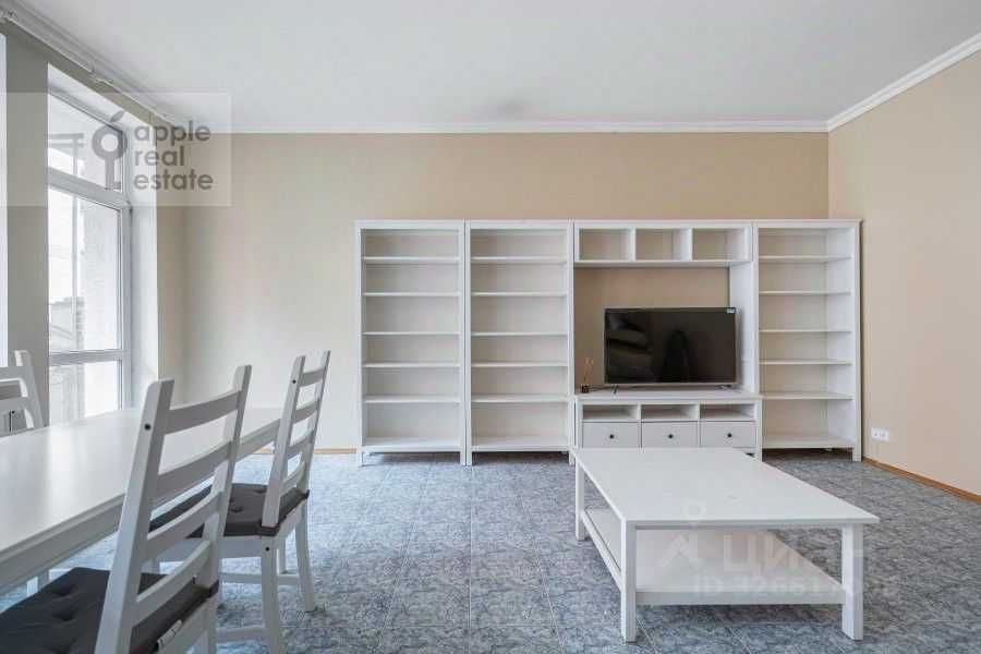 4-комнатная квартира, 137 м² — фотография 3