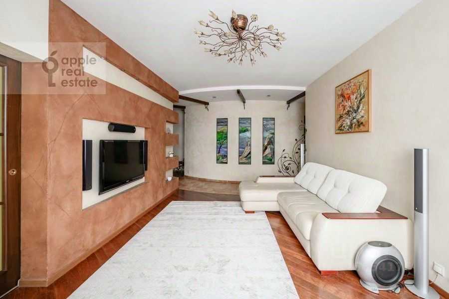 4-комнатная квартира, 130 м² — фотография 3