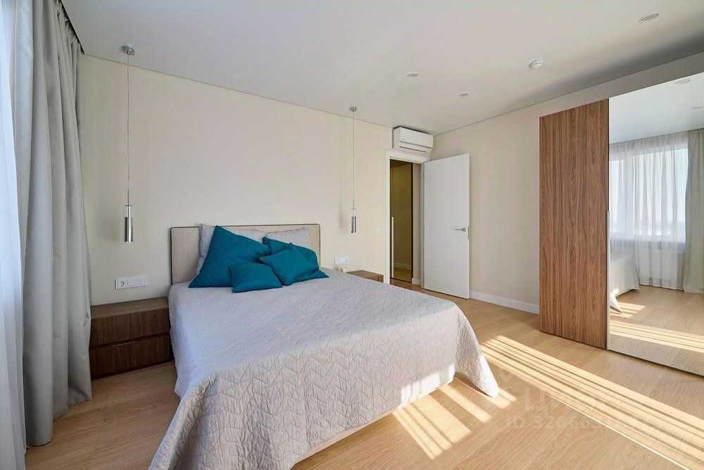 2-комнатная квартира, 56 м² — фотография 3