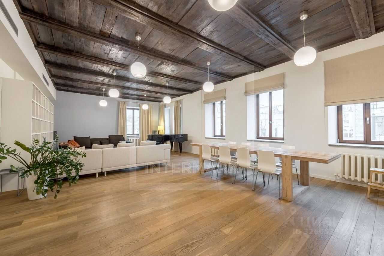 3-комнатная квартира, 160 м²