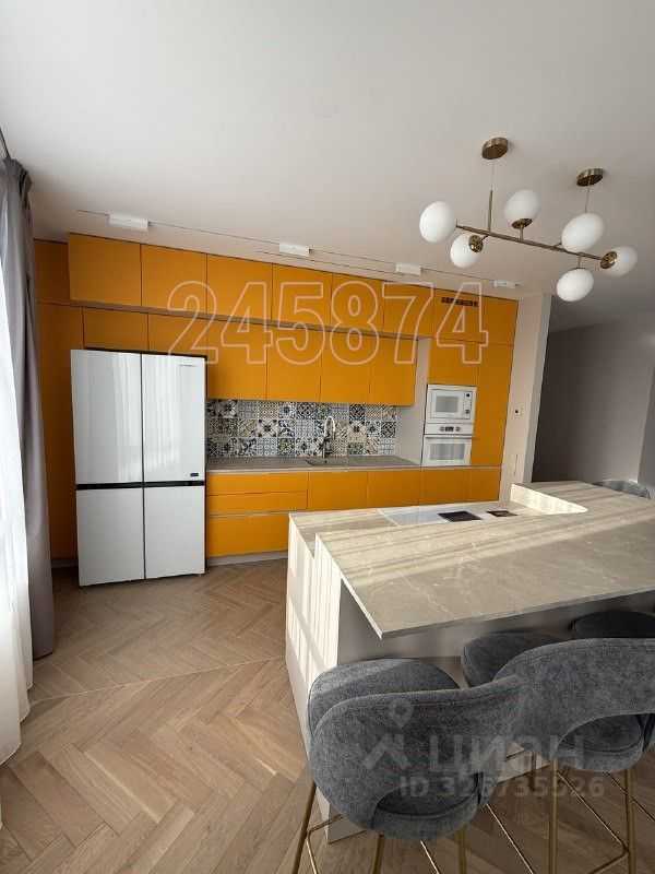 4-комнатная квартира, 147 м²