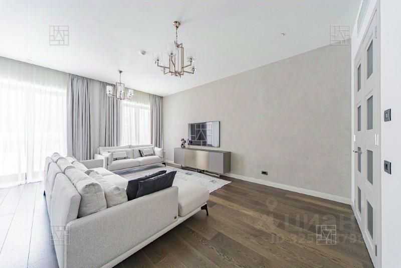 3-комнатная квартира, 150 м² — фотография 3