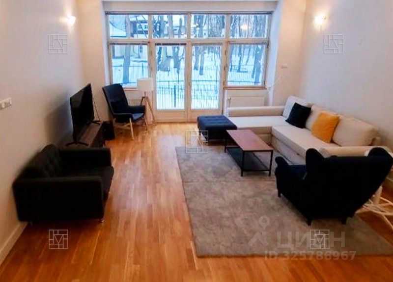 4-комнатная квартира, 160 м²