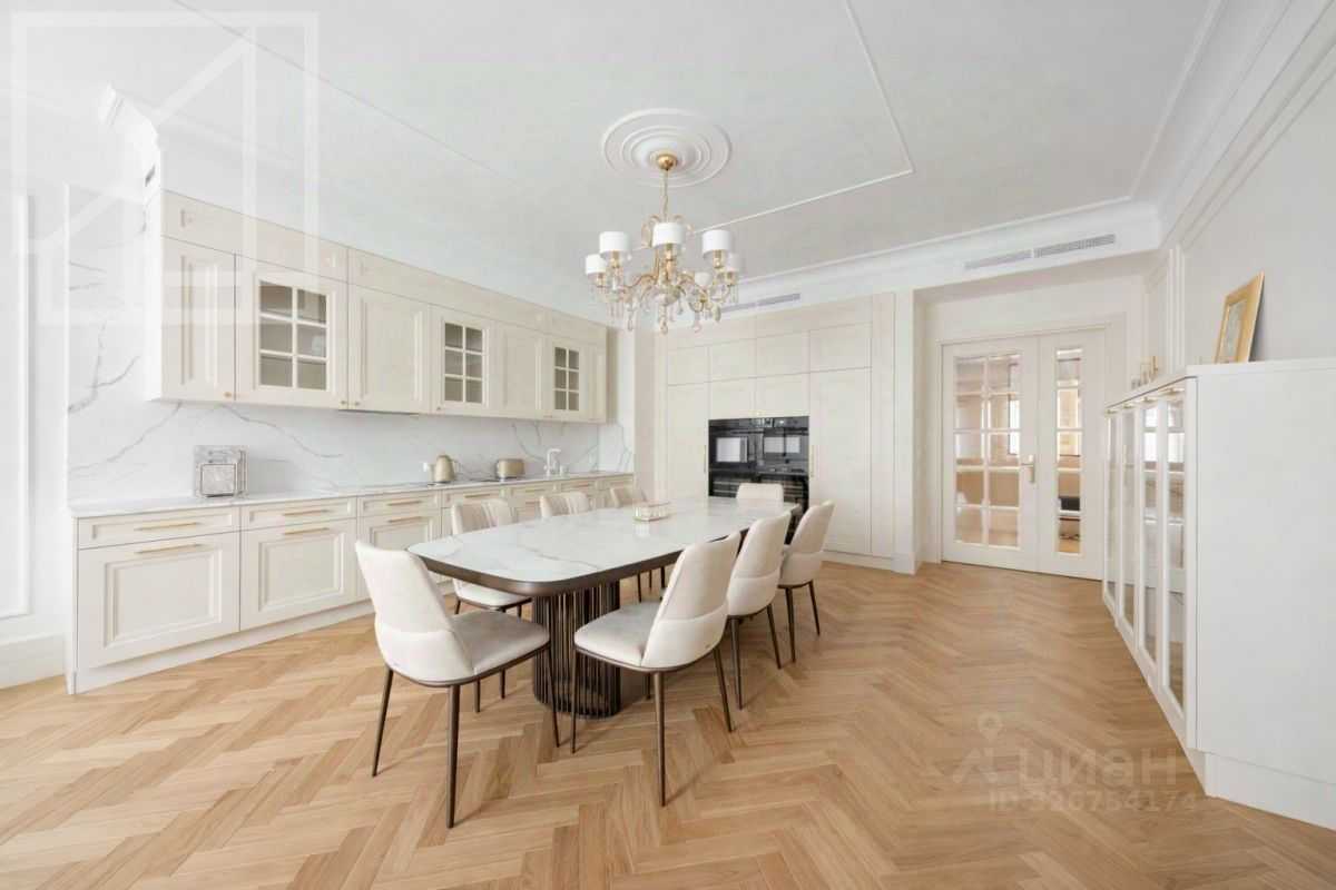 4-комнатная квартира, 178,8 м²