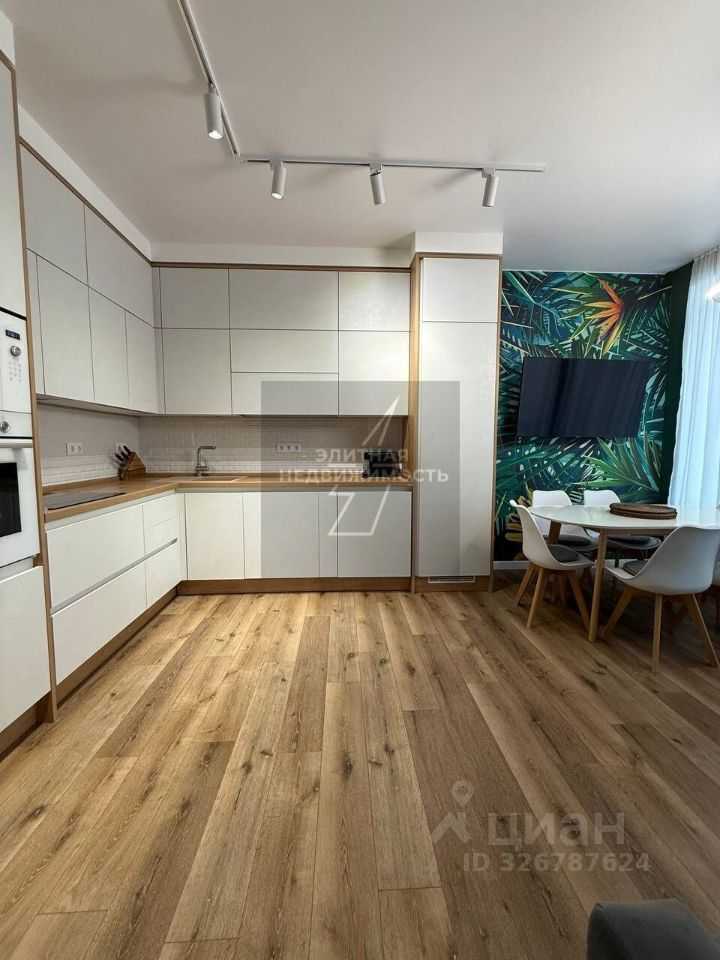 4-комнатная квартира, 88 м²