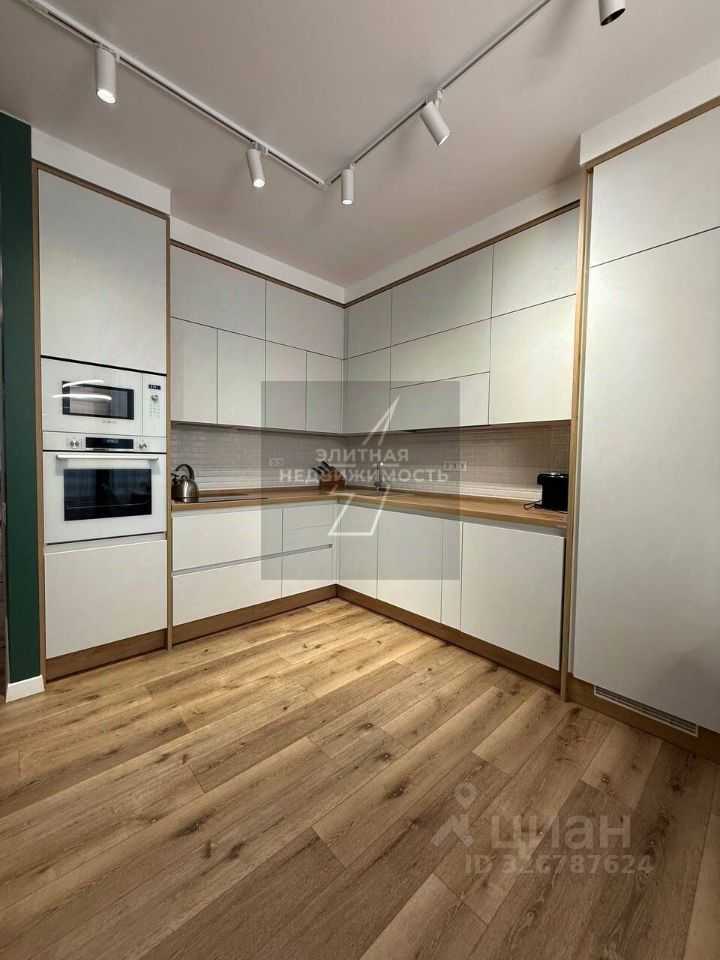 4-комнатная квартира, 88 м² — фотография 2