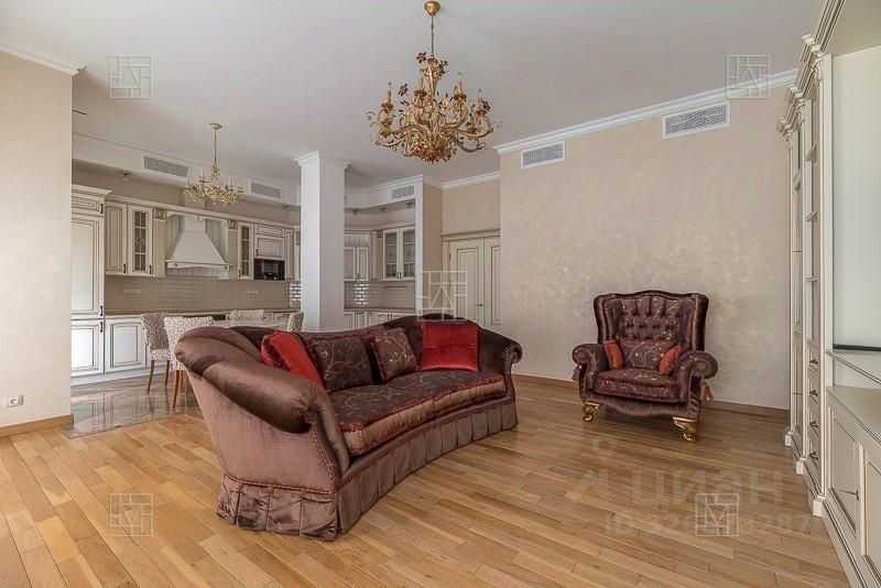 3-комнатная квартира, 140 м² — фотография 3