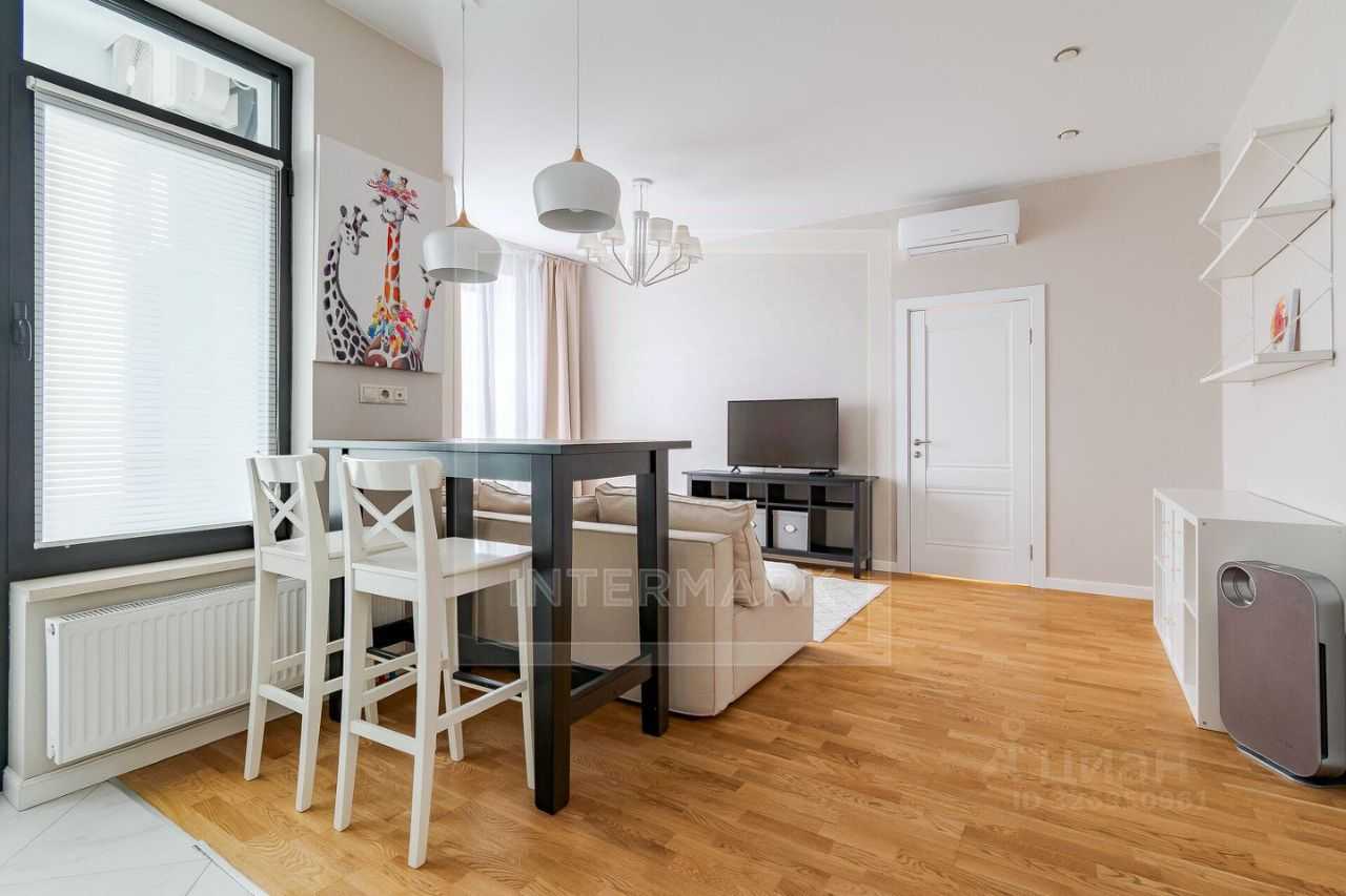 2-комнатная квартира, 61 м² — фотография 3