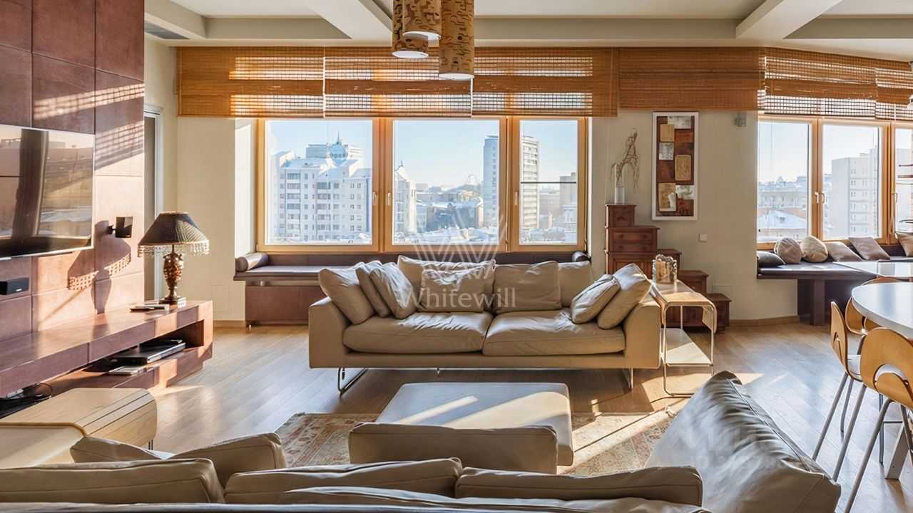4-комнатная квартира, 180 м²