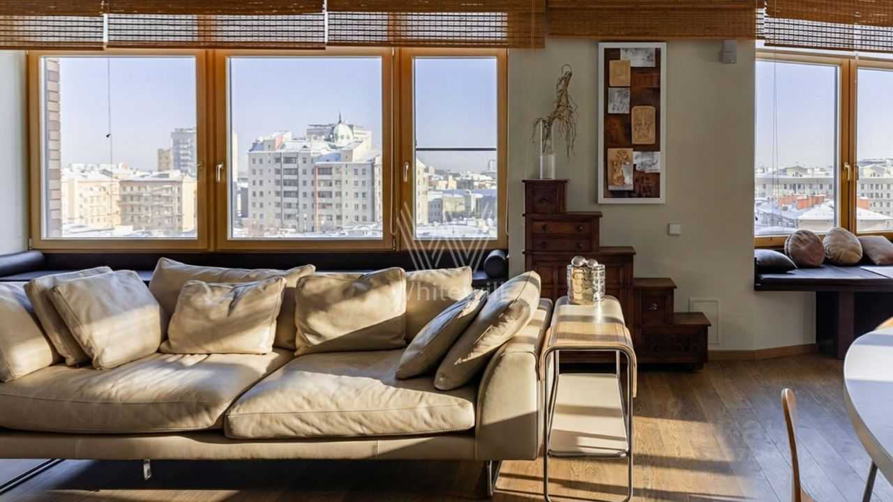 4-комнатная квартира, 180 м² — фотография 3
